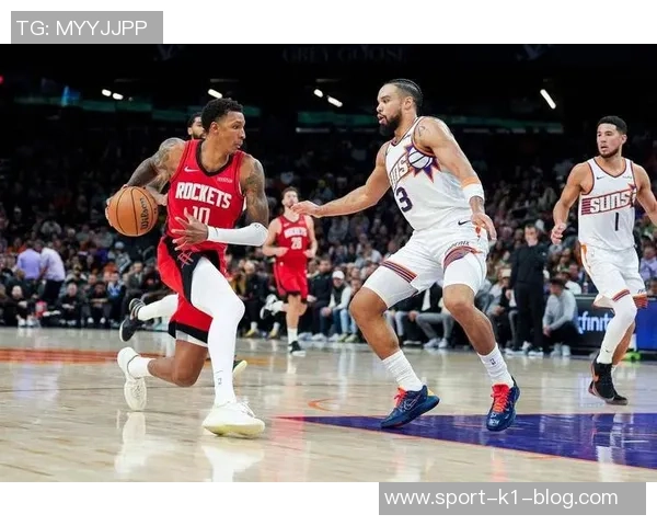 火箭近期三分命中率低迷阵容失衡难以兼顾攻防交易迫在眉睫